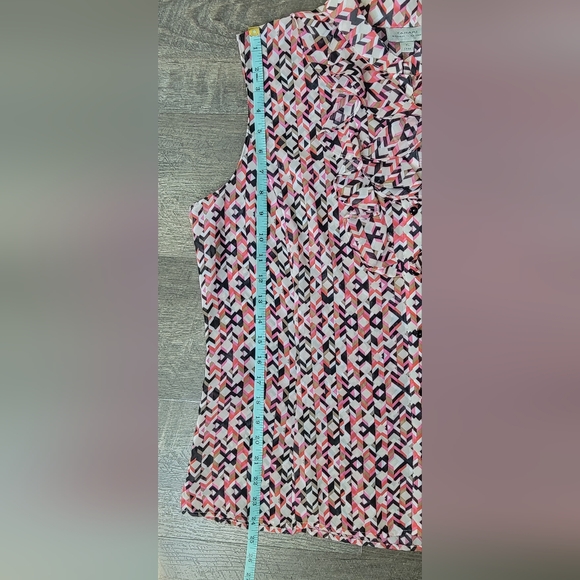 TAHARI Sleeveless Blouse Women's XL Pink Black & Tan Abstract Semi Sheer Ruffled - Picture 12 of 13